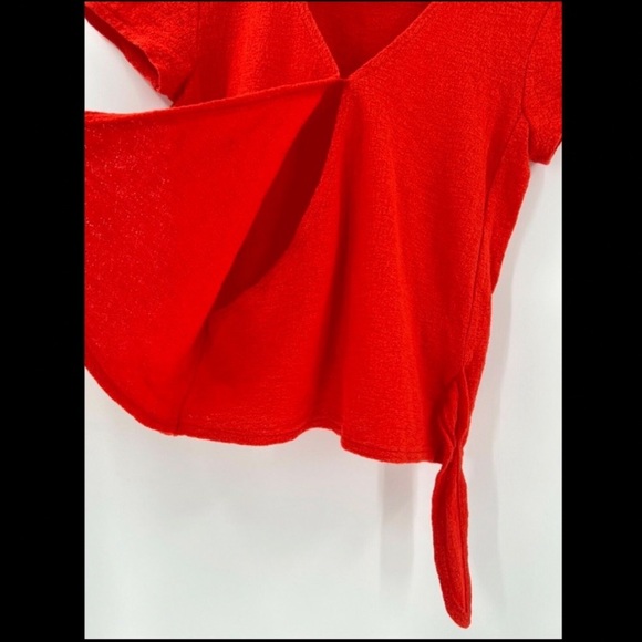 Madewell, Texture & Thread Wrap-Tie Top, lightweight ***RUNS BIG*** - Picture 6 of 9